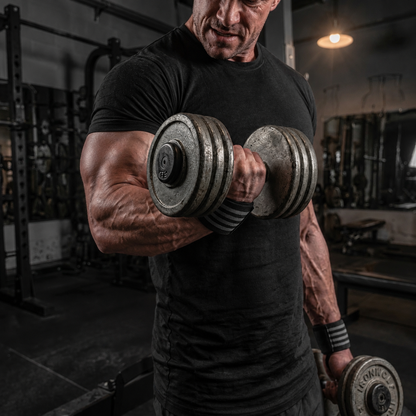 Curl biceps con muñequeras